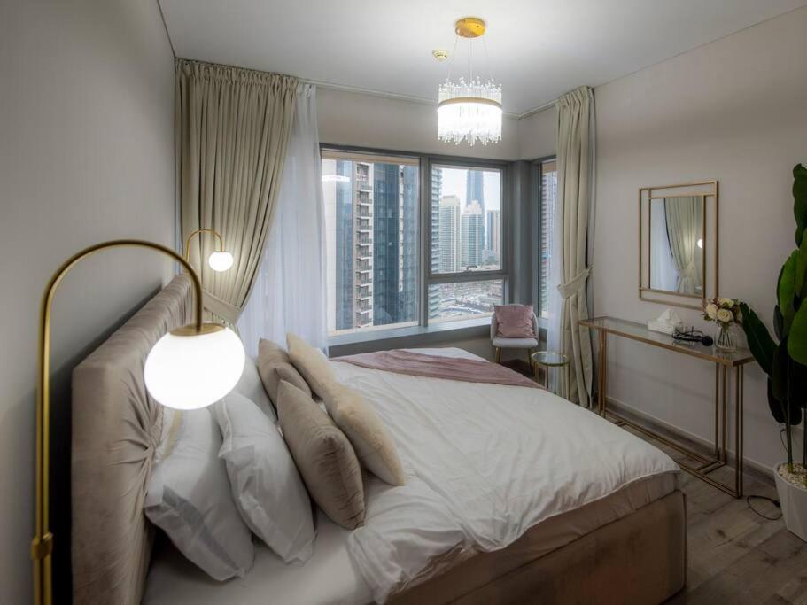 First Class 2Br With Full Burj Khalifa And Fountain View Dubái Exterior foto