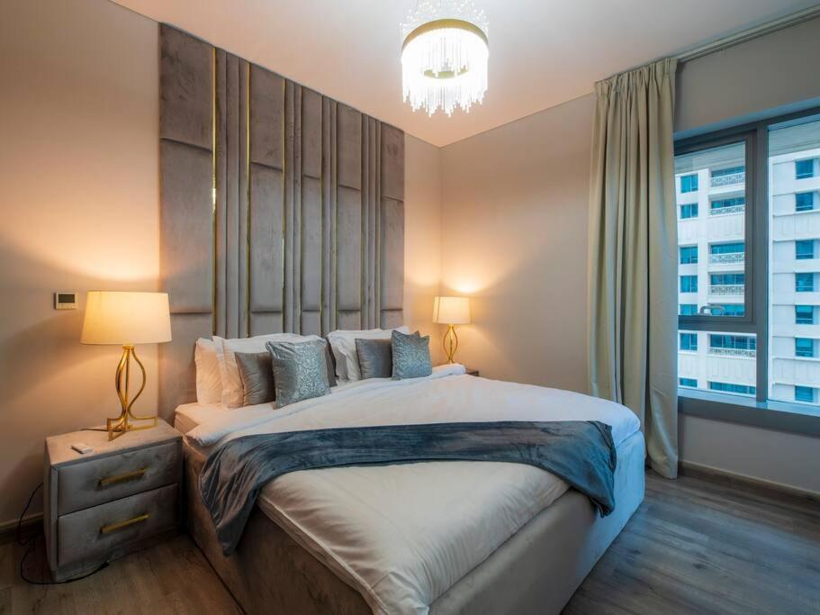 First Class 2Br With Full Burj Khalifa And Fountain View Dubái Exterior foto