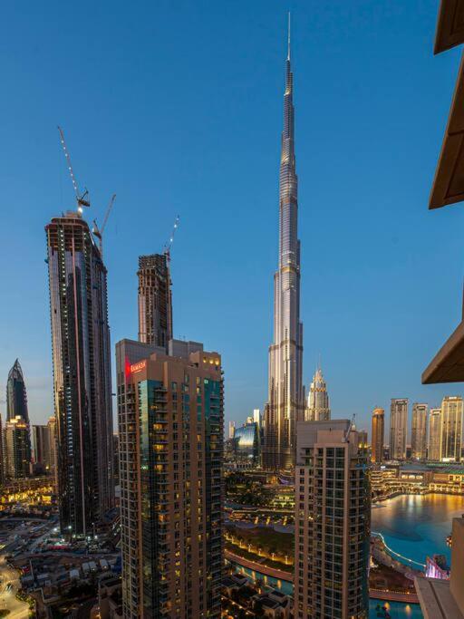 First Class 2Br With Full Burj Khalifa And Fountain View Dubái Exterior foto