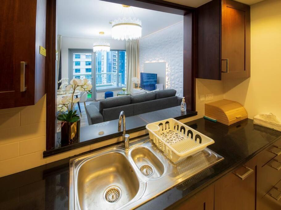 First Class 2Br With Full Burj Khalifa And Fountain View Dubái Exterior foto