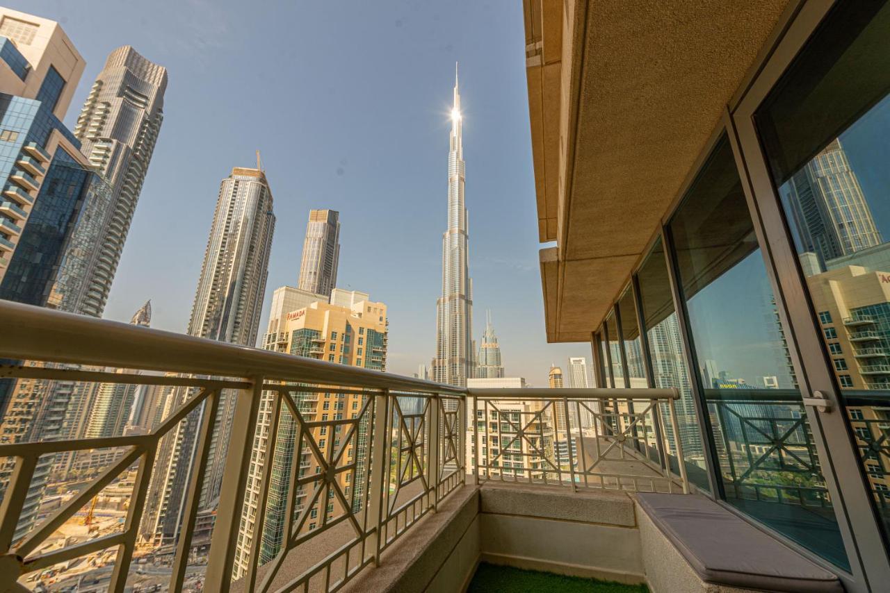 First Class 2Br With Full Burj Khalifa And Fountain View Dubái Exterior foto
